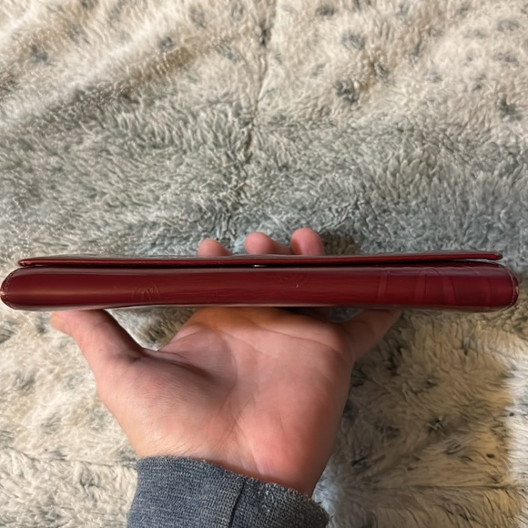 Women’s or Men’s Cartier Long Red Wallet! Preloved but no flaws! Snap is snappin - Picture 11 of 17